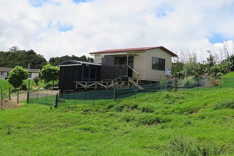 Photo of property in 134 Heatley Road, Whakapirau, Maungaturoto, 0583