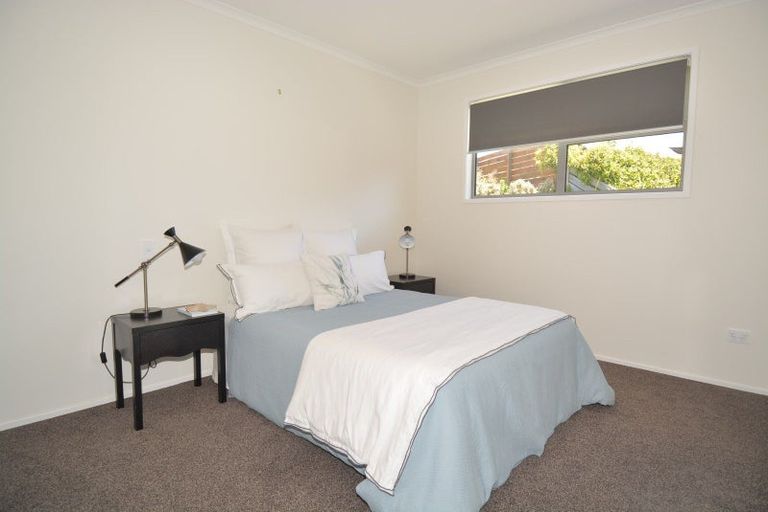 Photo of property in 4 Avalanche Place, Wanaka, 9305