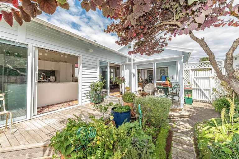 Photo of property in 50 Bell Street, Whanganui, 4500