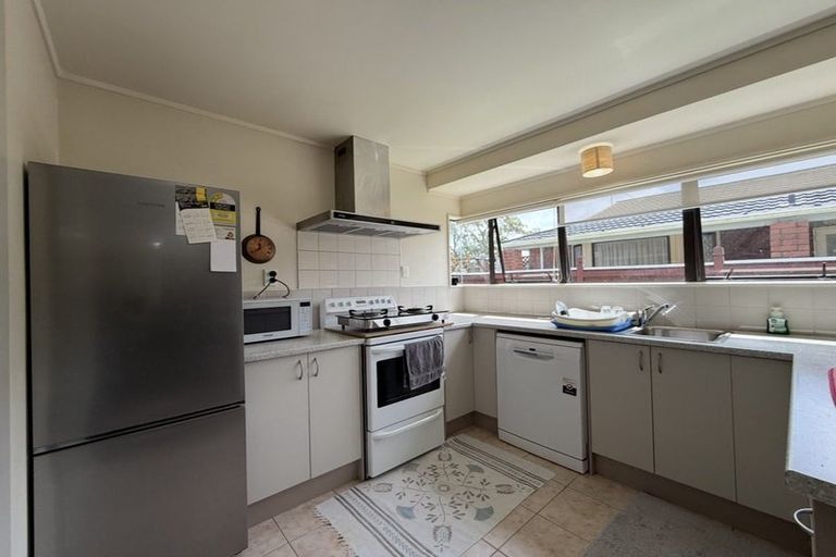 Photo of property in 20a Wilford Street, Wallaceville, Upper Hutt, 5018