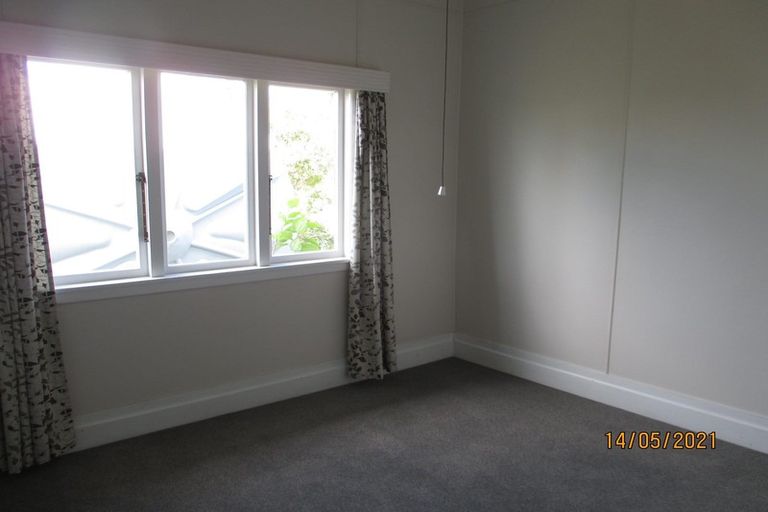 Photo of property in 140 Wades Road, Whitford, Howick, 2571