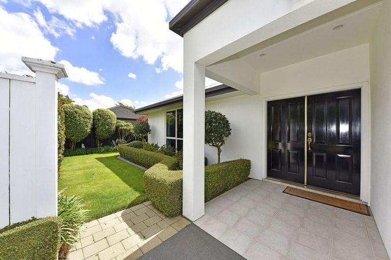 Photo of property in 96a Milns Road, Halswell, Christchurch, 8025