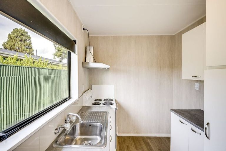 Photo of property in 25a Windsor Terrace, Taradale, Napier, 4112