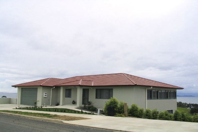 Photo of property in 19 Torsby Road, Coopers Beach, 0420