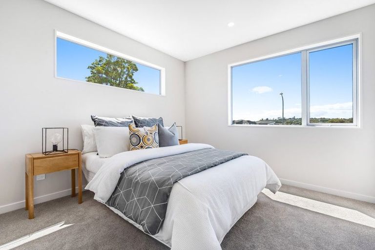 Photo of property in 13a Liam Place, Half Moon Bay, Auckland, 2012