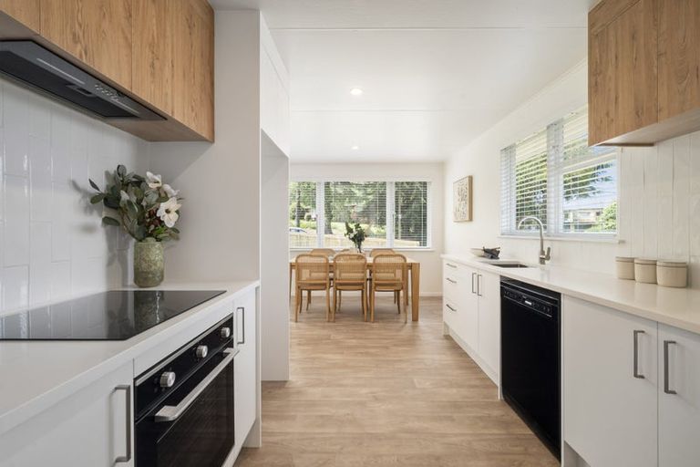 Photo of property in 56 Thomas Crescent, Western Heights, Rotorua, 3015