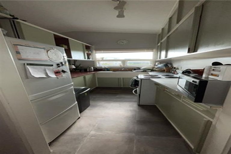 Photo of property in 29 Maple Grove, Kingston, Wellington, 6021