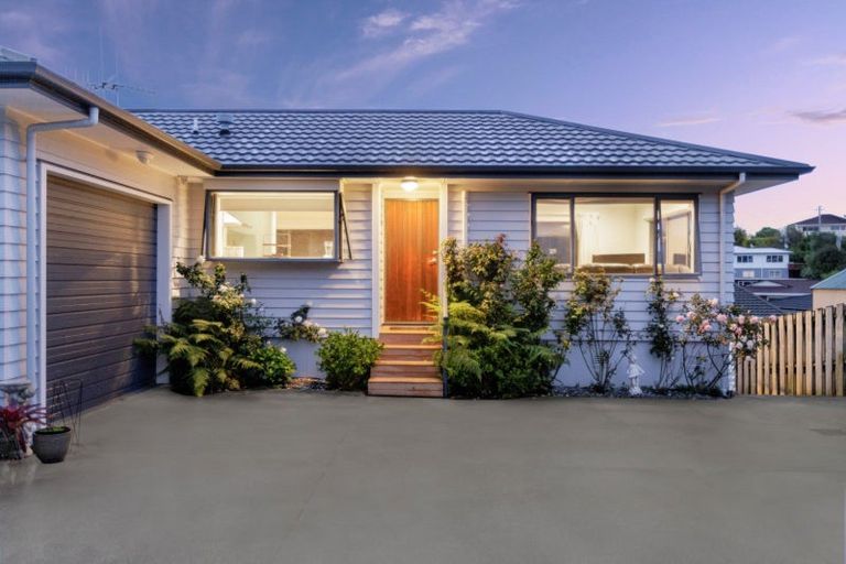 Photo of property in 27a Andrew Place, Otumoetai, Tauranga, 3110