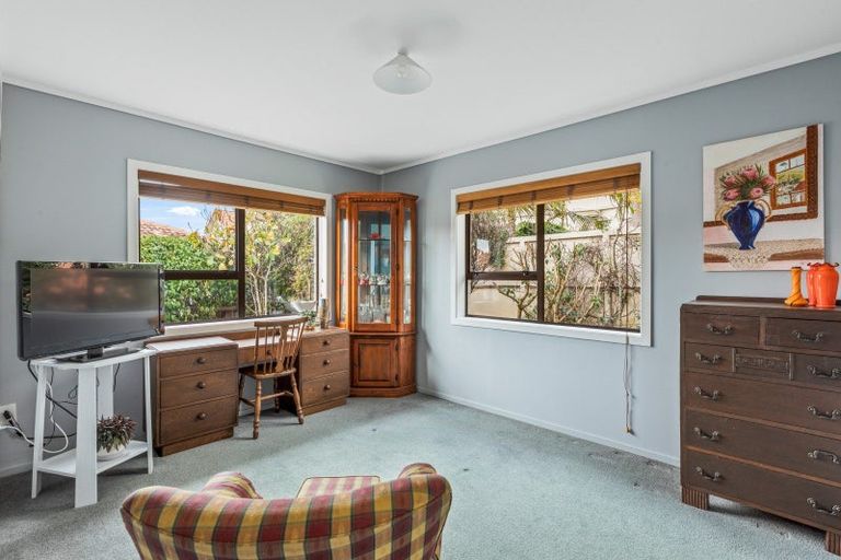 Photo of property in 2/25 Nukumea, Orewa, 0931