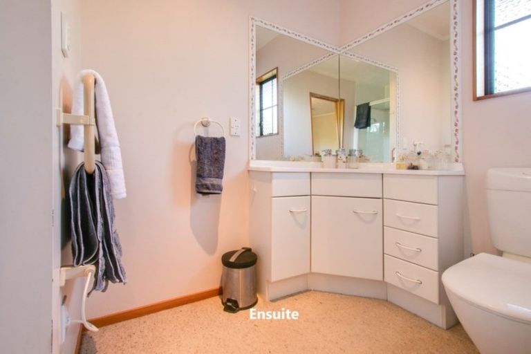 Photo of property in 40a Guppy Road, Greenmeadows, Napier, 4112