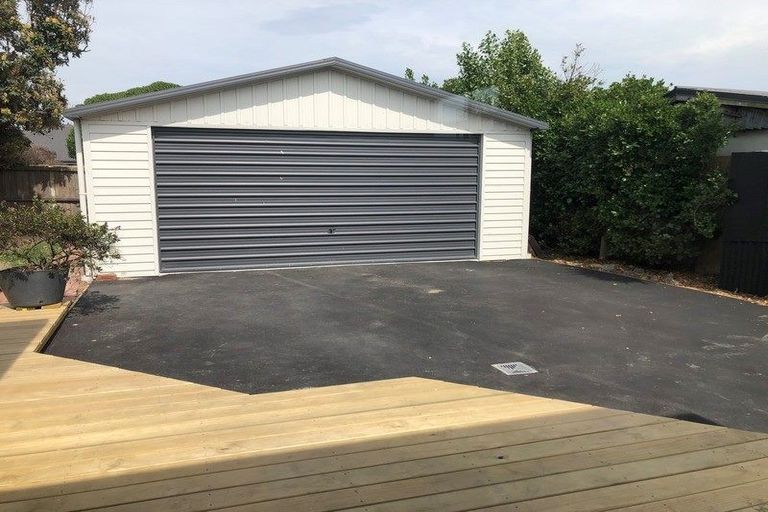 Photo of property in 124 Oram Avenue, New Brighton, Christchurch, 8061