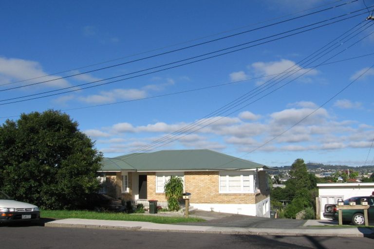Photo of property in 9 Ruawai Road, Mount Wellington, Auckland, 1060