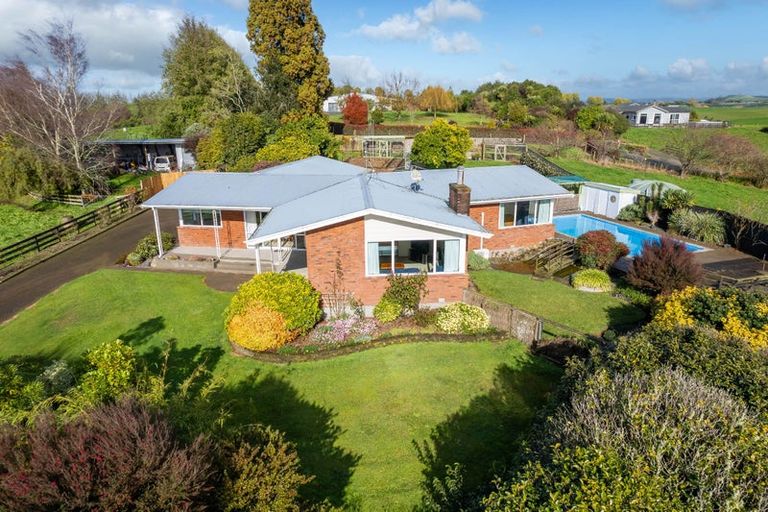 Photo of property in 384 Waikeria Road, Kihikihi, Te Awamutu, 3874
