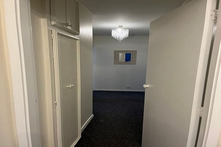 Photo of property in 1/73a Garreg Road, Bryndwr, Christchurch, 8052