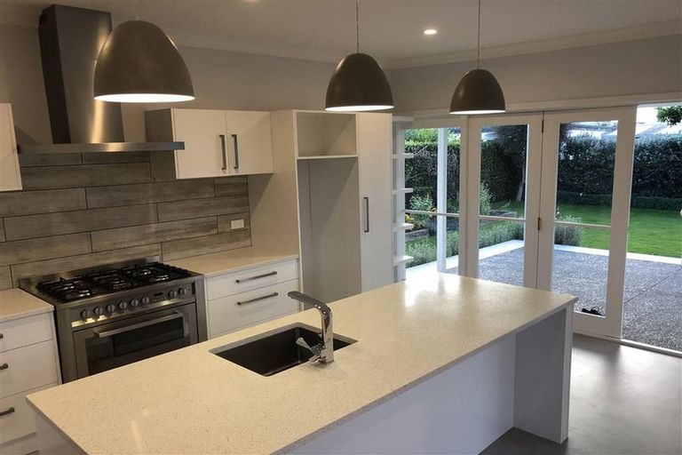 Photo of property in 202 Park Road North, Parkvale, Hastings, 4122