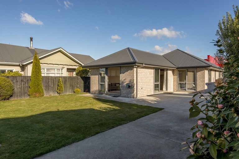Photo of property in 11 Russell Street, Linwood, Christchurch, 8062