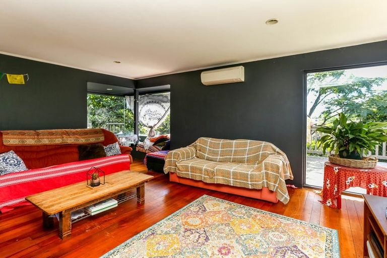 Photo of property in 32 Lawry Street, Blagdon, New Plymouth, 4310