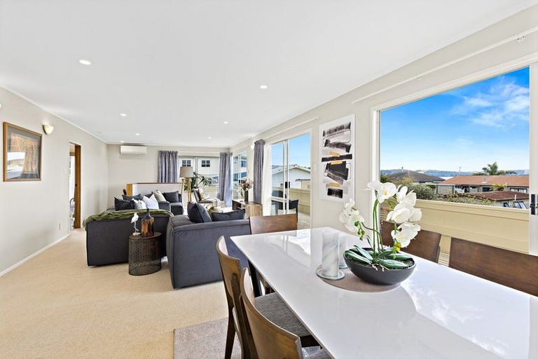 Photo of property in 8 Kotuku Place, Snells Beach, 0920