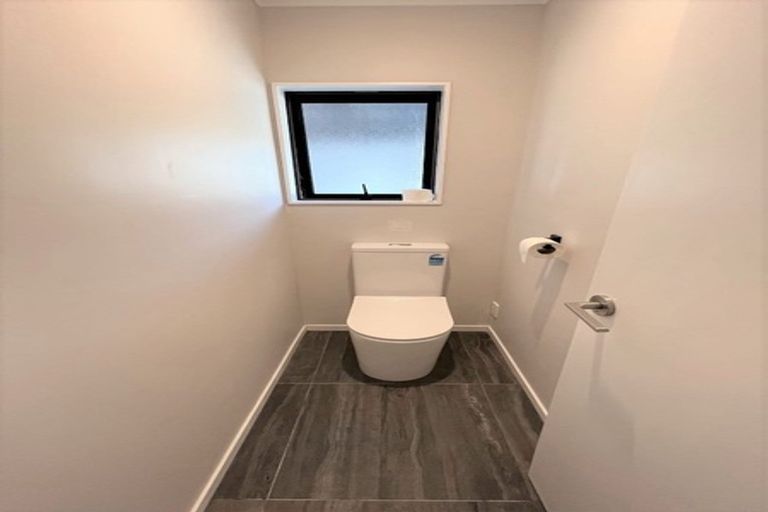 Photo of property in 123 Waiuku Road, Pukekohe, 2678