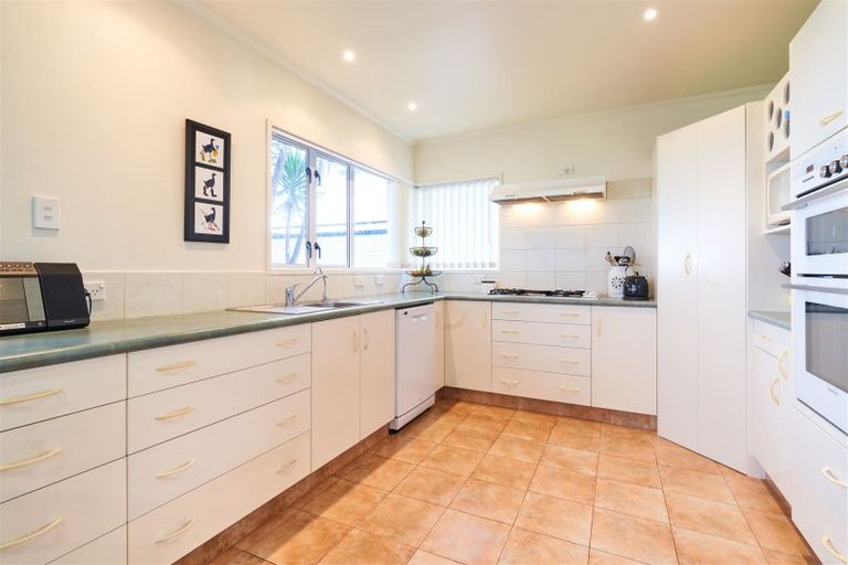 Photo of property in 256 Whirinaki Road, Eskdale, Napier, 4182