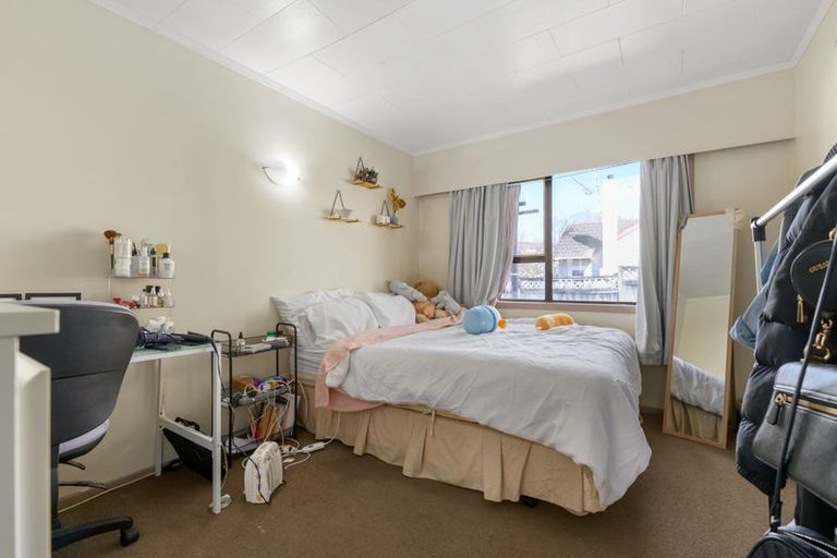 Photo of property in 18 Livingstone Avenue, Nawton, Hamilton, 3200