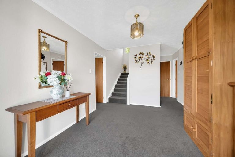 Photo of property in 11 Bowen Street, Te Anau, 9600