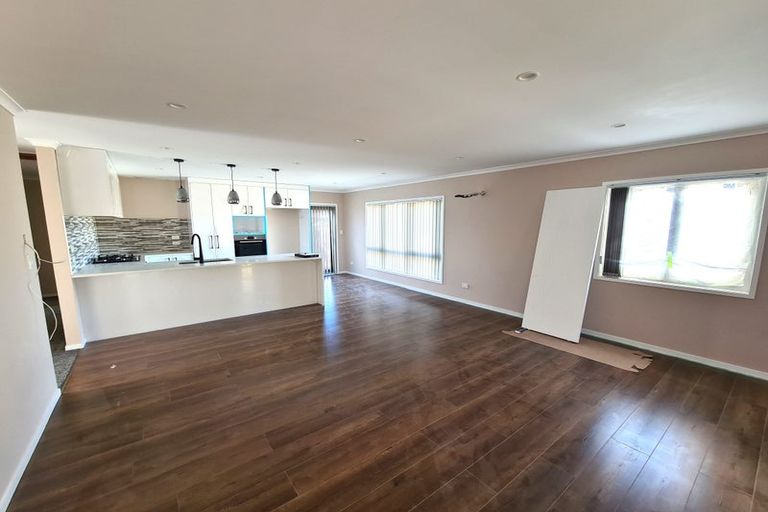 Photo of property in 92b Cargill Street, Papakura, 2110