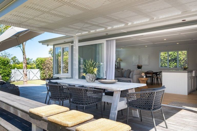 Photo of property in 19 Harper Road, Waimarama, 4294