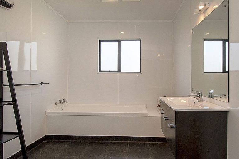 Photo of property in 10f Brown Street, Waikouaiti, 9510