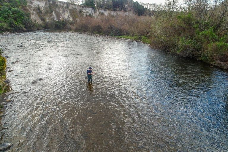 Photo of property in 205 Te Rena Road, Kakahi, 3989