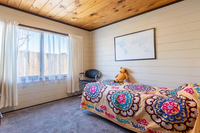 Photo of property in 9 Tudor Court, Paraparaumu Beach, Paraparaumu, 5032