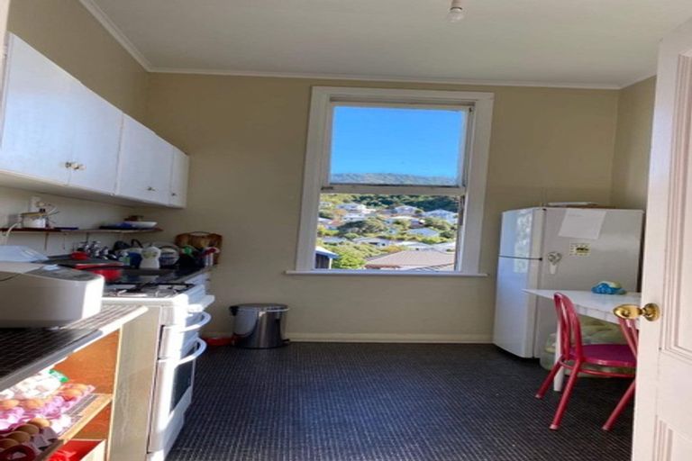 Photo of property in 1/50 Clyde Street, Island Bay, Wellington, 6023