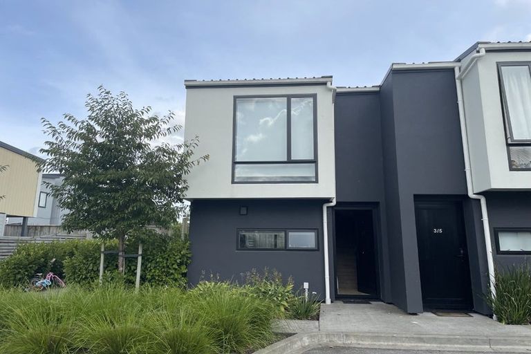 Photo of property in 4/16 Parson Lane, Papatoetoe, Auckland, 2025