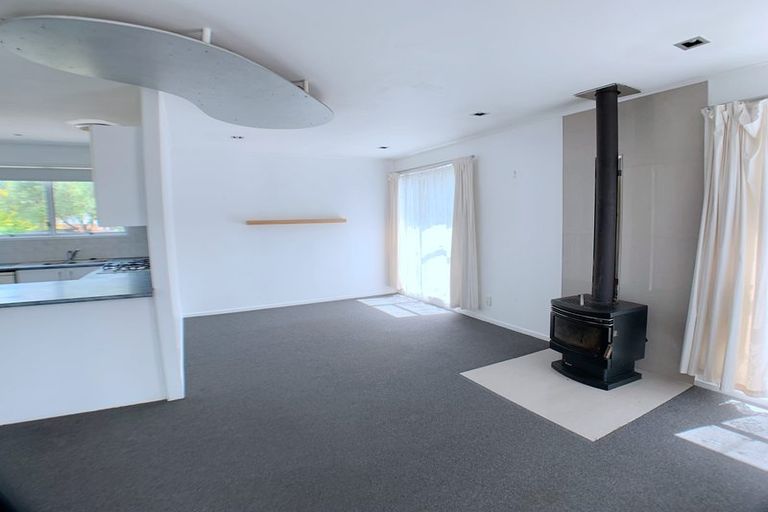 Photo of property in 385 Bucklands Beach Road, Bucklands Beach, Auckland, 2012