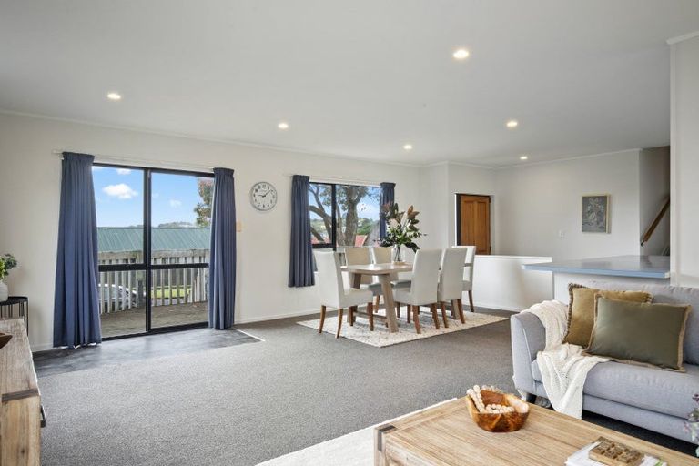 Photo of property in 2a Richardson Avenue, Pukekohe, 2120