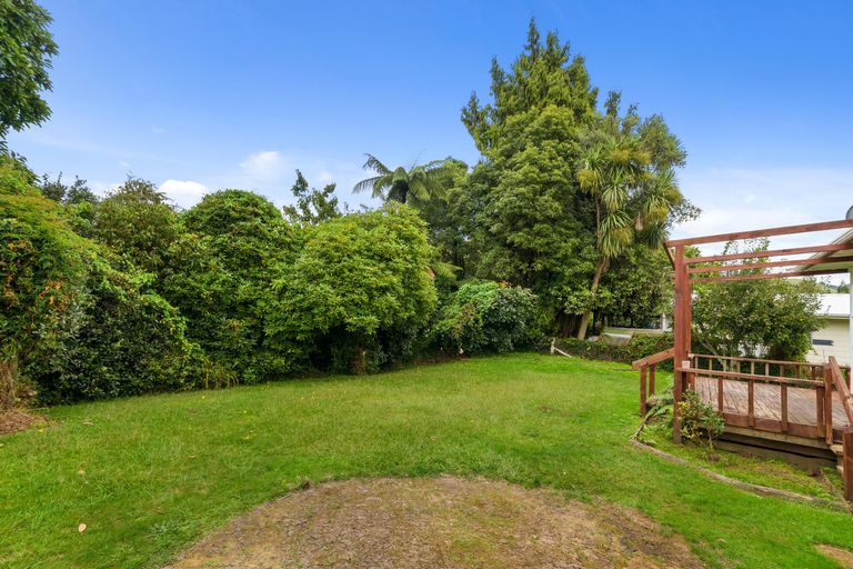 Photo of property in 7 Darroch Street, Fairy Springs, Rotorua, 3015