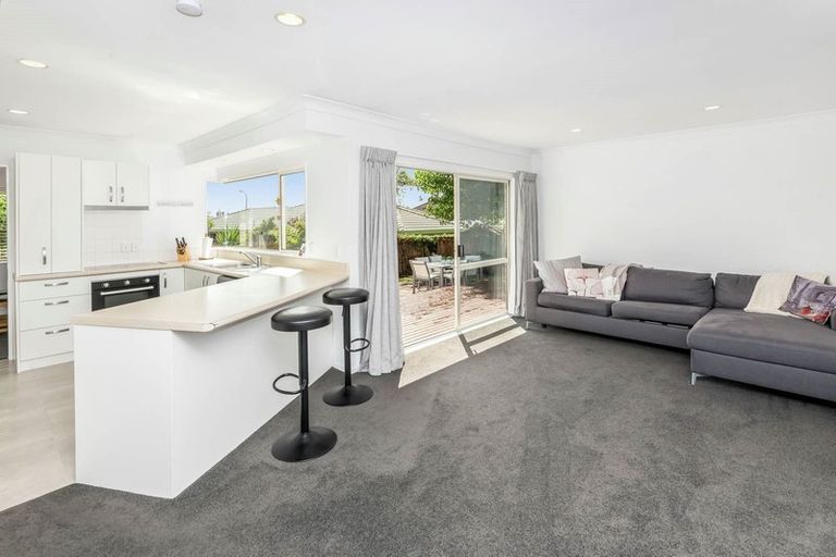 Photo of property in 63 Kilimanjaro Drive, Northpark, Auckland, 2013