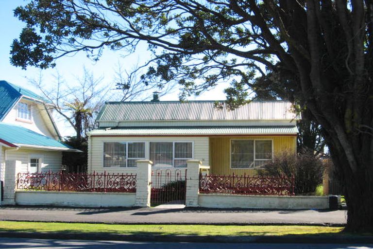 Photo of property in 16 High Street, Greymouth, 7805