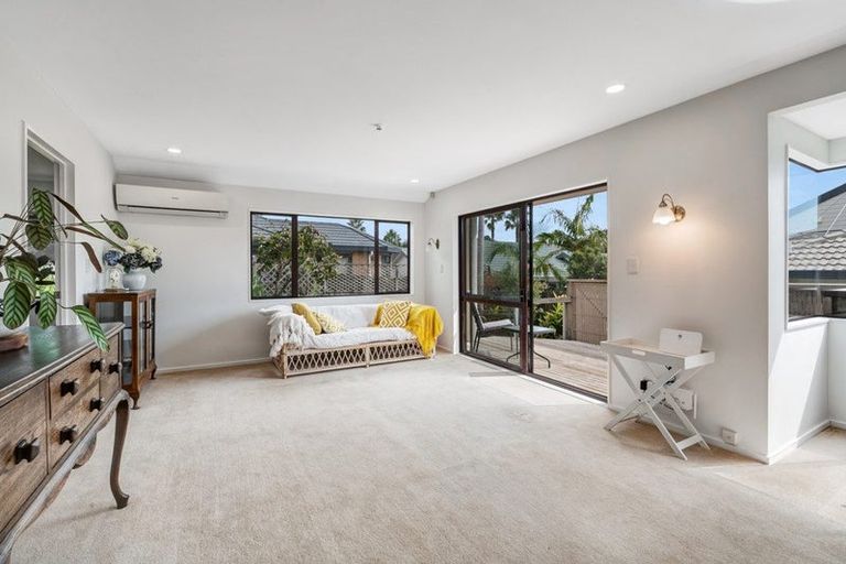 Photo of property in 19 Palmgreen Court, Stanmore Bay, Whangaparaoa, 0932