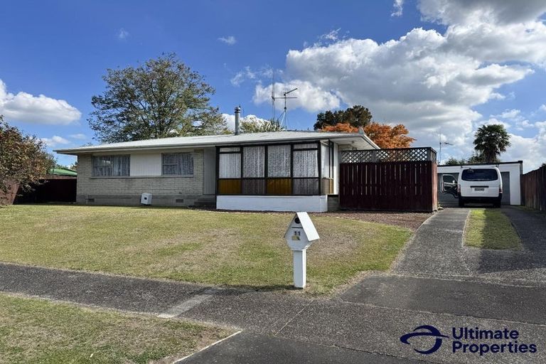 Photo of property in 11 Brookbank Place, Glenview, Hamilton, 3206