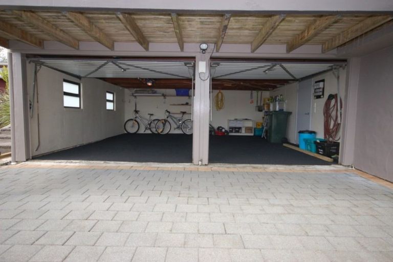 Photo of property in 2/18 Puriri Street, Hilltop, Taupo, 3330