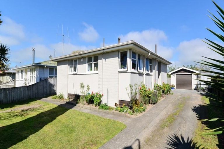 Photo of property in 105 Pine Avenue, Melville, Hamilton, 3206