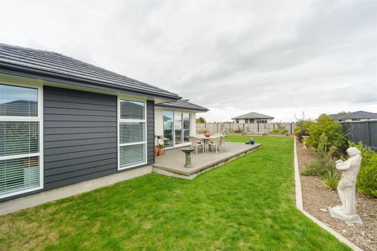 Photo of property in 19 George Street, Bulls, 4818