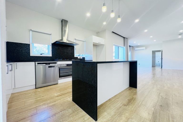 Photo of property in 3/29 South Street, Papakura, 2110