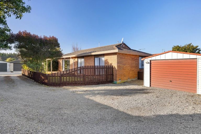 Photo of property in 1/126b Inwoods Close, Parklands, Christchurch, 8083