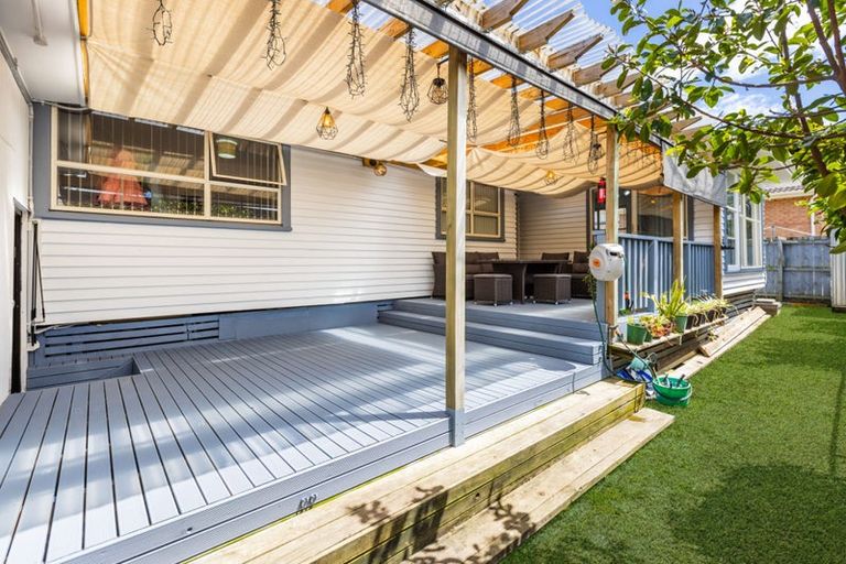 Photo of property in 225 Puhinui Road, Papatoetoe, Auckland, 2025