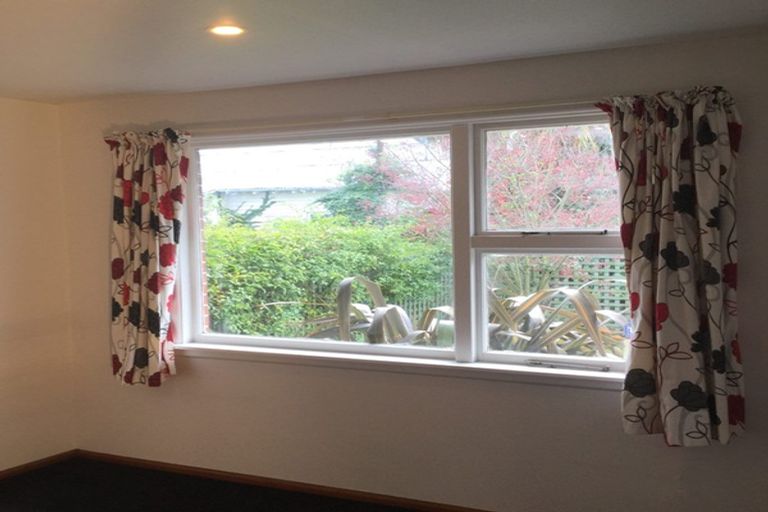 Photo of property in 3/478 Barbadoes Street, Edgeware, Christchurch, 8013