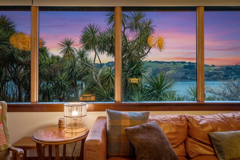 Photo of property in 74 Manapouri Street, Ravensbourne, Dunedin, 9022
