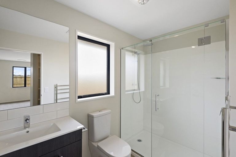 Photo of property in 16 Fairbairn Road, Rolleston, 7614