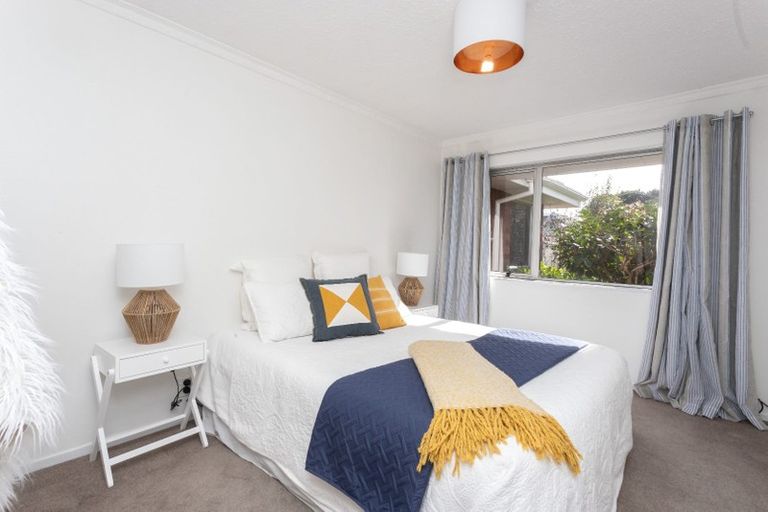 Photo of property in 42 Mays Road, St Albans, Christchurch, 8052